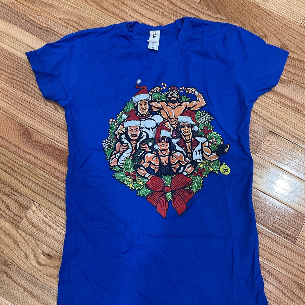 WWE- Christmas/Holiday T shirt- size small- runs small